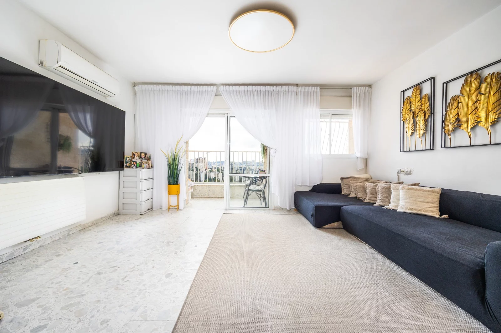 Kiryat Menachem - 4.5 rooms
