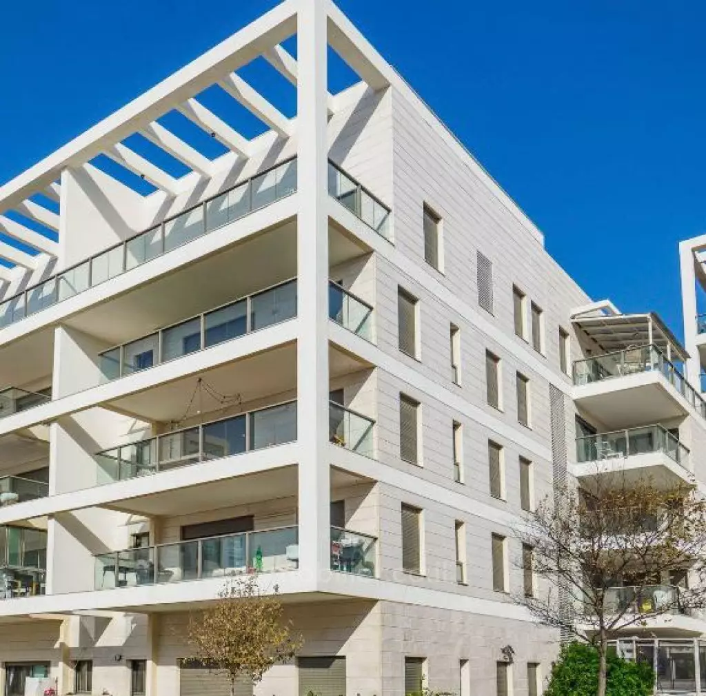 AKHZIV - HERMOSA VISTA AL MAR - HERMOSO APARTAMENTO 5 HABITACIONES