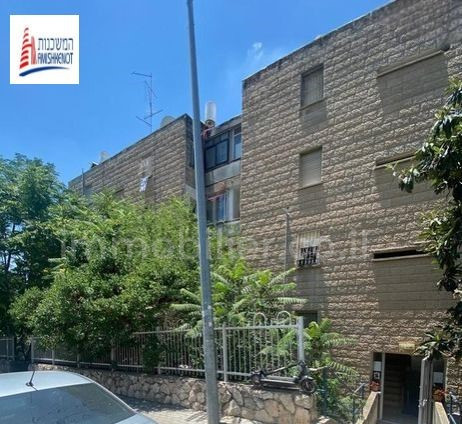 Apartment 3 Rooms Jerusalem Givat Mordehai 1-IBL-2861