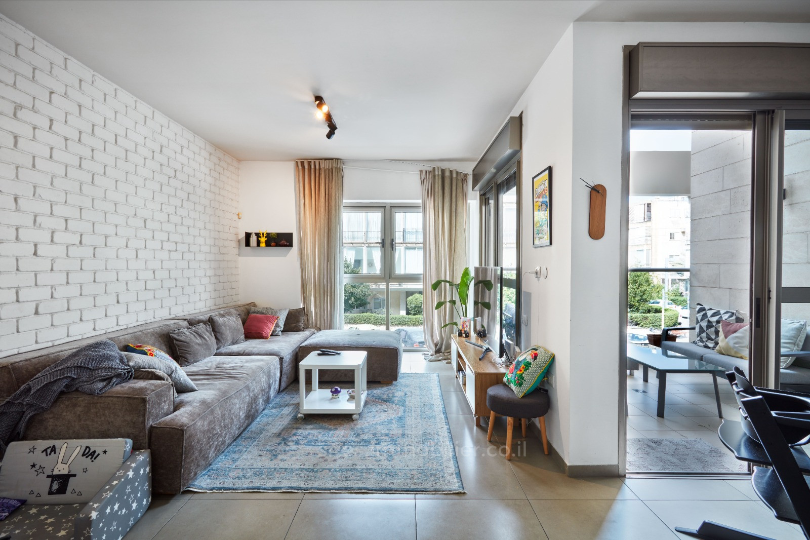 Apartment 3 Rooms Tel Aviv Hatsafon hayachan 457-IBL-1271