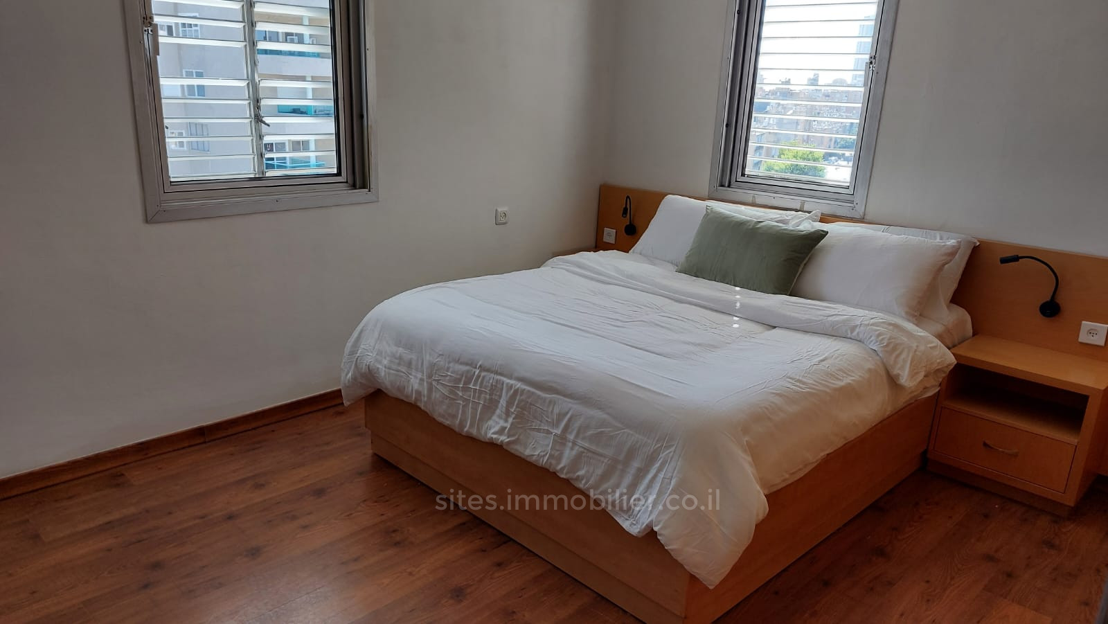 Apartment 5 Rooms Netanya City center 457-IBL-1281