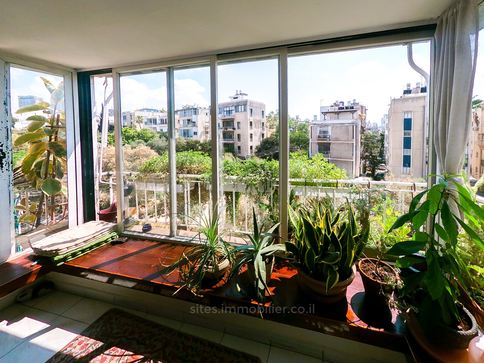Apartment 3.5 Rooms Tel Aviv City center 457-IBL-1297